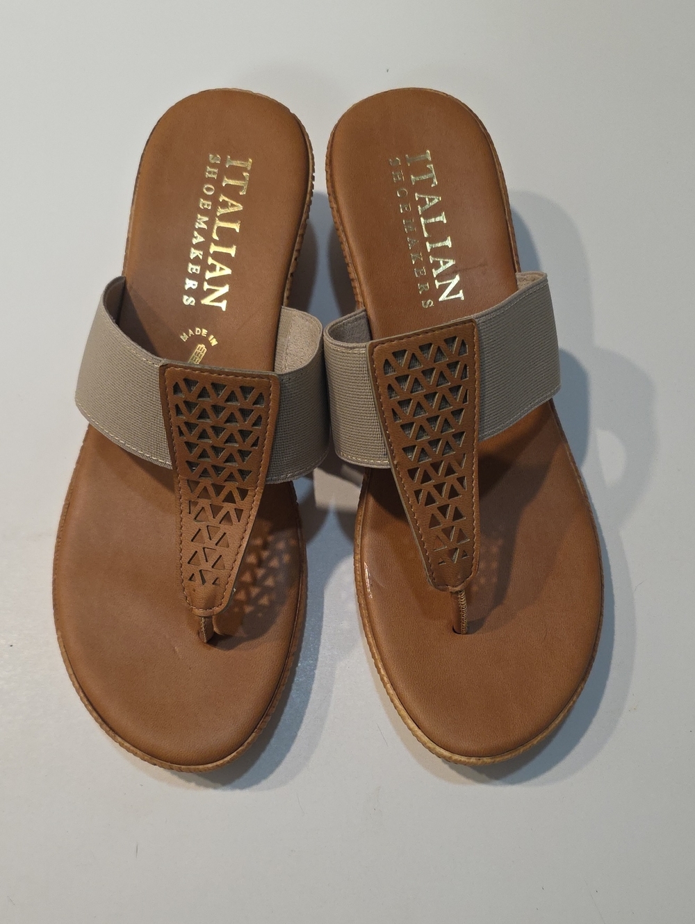 Italian Shoemakers Brown Leather Toe-Post Sandals with Elastic Strap